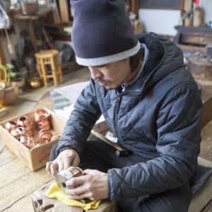 三条仏壇・金具師　五十嵐 考宏