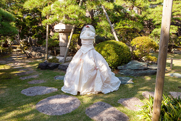 小国和紙のウェディングドレス
