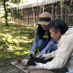 鈴木石太郎タンス店 焼桐花台作り