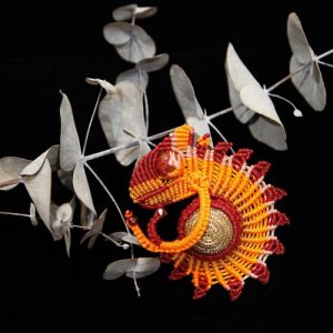 macramé マクラメ編みアクセサリー③ カメレオン メタルコード巻きウッドビーズ