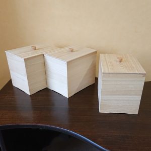 野本桐凾製作所 米櫃